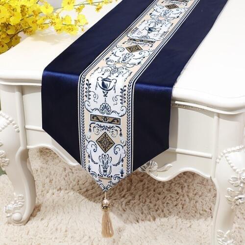 Elegant European Brocade Table Runners Modern luxury Table Cloth Christmas Party Rectangle Table Mats Placemat