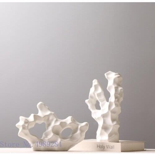 Creative ceramic handicraft ornaments Coral stone Abstract irregular hollow White coral Simulation sculpture Home Decoration