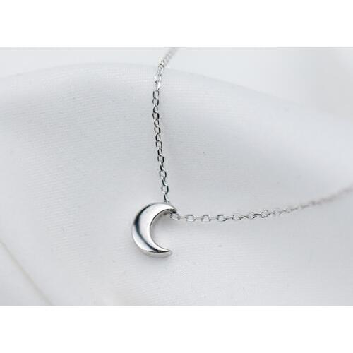 MloveAcc 925 Sterling Silver Small Moon Charm Pendant Necklace Classical Girls Gift Jewelry