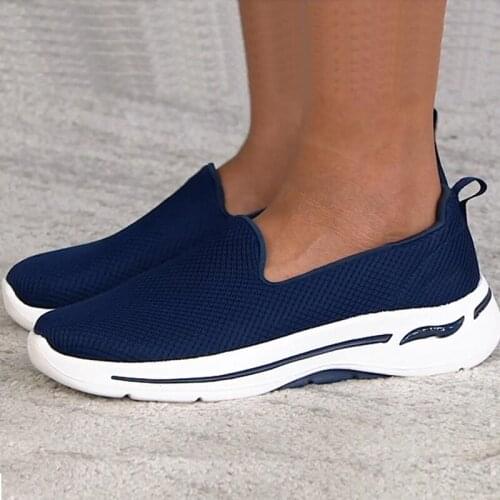 Mesh Womens Sneakers Summer Casual Ladies Vulcanized Shoes Solid Color Breathable Slip-On Walking Fashion Wedges Footwear New