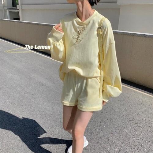Womens summer suit 2021 new fashion candy color loose long-sleeved t-shirt + casual shorts 2-piece suit female