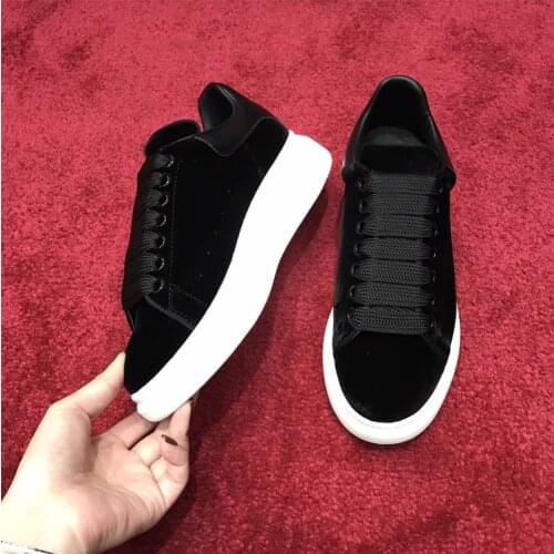 High Quality Plus Size 44 Luxury Men shose Luxury Designer Shoes Suede Lace Up Casual Sneakers Woman shoes Zapatos De Hombre