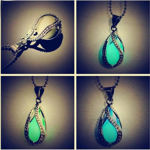 12pcs/lot Beautiful Night Light luminous water drop shape Necklace luminous Pendant necklace Woman Kids Party Decor