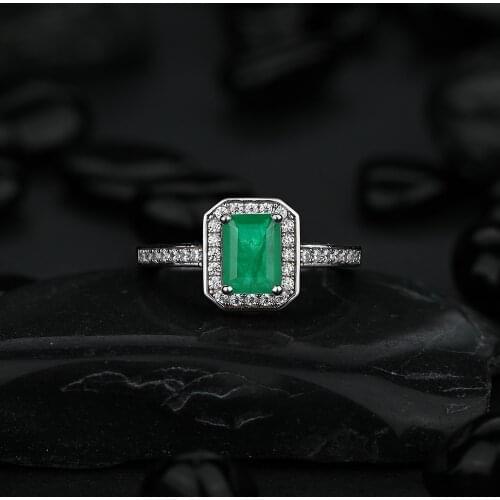 Trendy 925 Sterling Silver Synthesis Emerald Cubic Zirconia Ring for Women Fine Jewelry S925 Emerald Finger Ring Valentines Gift