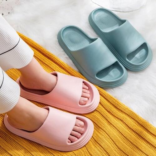 EVA Slippers Female Summer Flip Flops Thick-Soled Slides Mens Non-Smelly Soft Soles Soft Sandals Wholesale Antibacterial Shoes