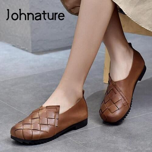 Johnature Genuine Leather Flats Women Shoes Retro Spring/Autumn 2021 New Round Toe Handmade Concise Shallow Leisure Ladies Shoes