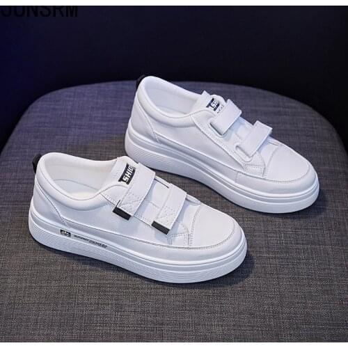 Velcro white shoes womens autumn 2021 new wild student ins board shoes womens street shooting increase womens shoes