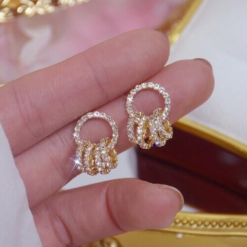 Korean Wedding Bling Zircon Stud Earrings Women Circle Leaf Flower Butterfly Shine Rhinestone Elegant Lady Party Jewelry 2021