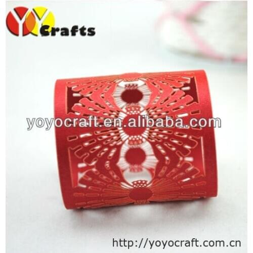 Fashionable design hotel craft decoration paper laser cut shell shape napkin ring red napkin rings for weddings