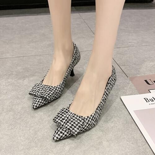 2020 Selling Woman High Heel Ladies Shoes Fashion Bow Office Lattice Black White Casual New Thin Heels Women Shoes Spring W37-12