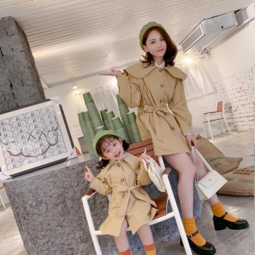 Family Matching Clothes 2019 Autumn Winter New Mother and Daughter Clothing Baby Girl Khaki Trench Coat Kids Windbreaker Jackets