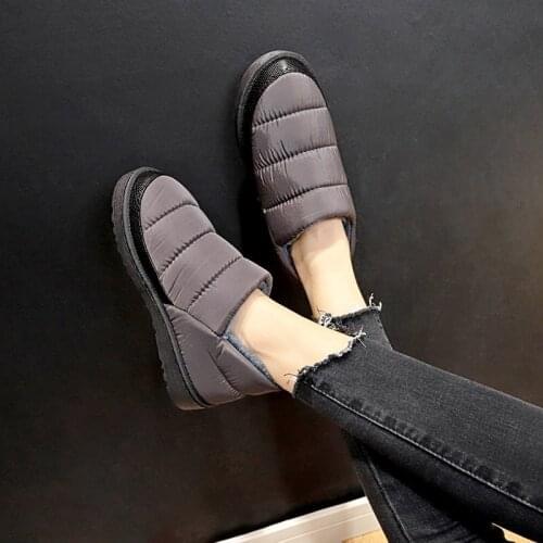 Women boots ultralight winter shoes women ankle Botas Mujer waterproof snow boots women flat casual shoes plush shoes