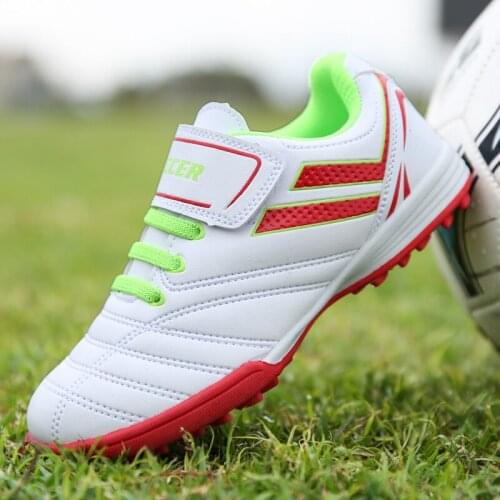 2021 new high-quality football shoes football shoes mens breathable outdoor kids boys kids football shoes