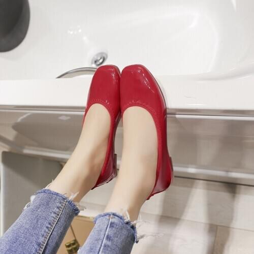 Spring Autumn Women Flats Soft Sole Slip on Flat Shoes Woman Loafers Patent Leather Boat Shoes Ladies zapatos mujer Black N7733G