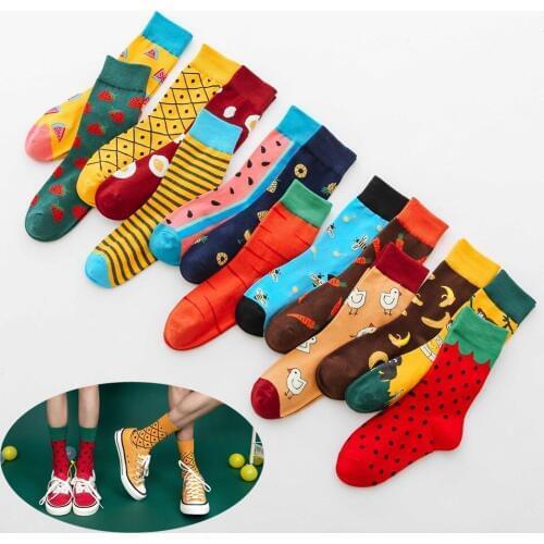 2 Pairs/lot Women Happy Socks Funny Cute Cartoon Fruits Lovely Happy Japanese Harajuku Skateboard Socks for Spring Autumn Winter