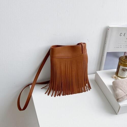 New Korean womens bag fashion one shoulder trend slung tassel small square bag satchels