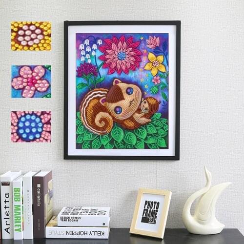 5D Crystal Flower Diamond Embroidery Animal Diamond Painting 5D Special Shaped Diamond Mosaic Animal Squirrel Photo Decoration