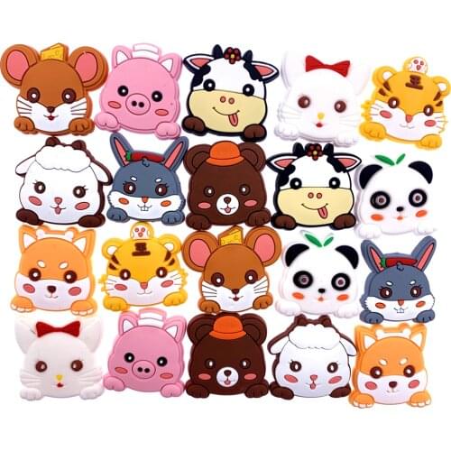 1PCS Hot Animal Head Icon Croc For Kids Party Gifts Cow Shoes Charms Cartoon PVC Accessories For Hole Slipper Wristband