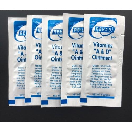 Tattoo Repair Cream Vitamin A+vitamin D Milky White Cream Tear Mouth Extrusion Small Package Remove Eyebrow Tattoo Blue Package