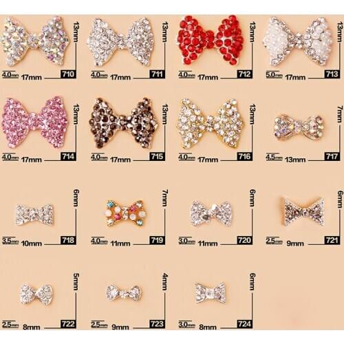 Factory Wholesales 10pcs perly na paznokcie Silver Gold Butterfly Nail Art 3d Pearl Rhinestone Nail Bow Nail Metal Decoration