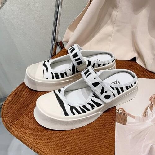 2021 New Canvas Platform Slippers Women Mules Shoes Leisure Stealth Increase Slippers Woman Closed Toe Sandals Vc454 Hot Sell