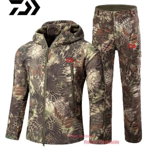 2021 Autumn Winter DAIWA Fishing Clothing Waterproof Camouflage Warm Man Outdoor Fishing Jackets Softshell DAWA Fishing Clothes