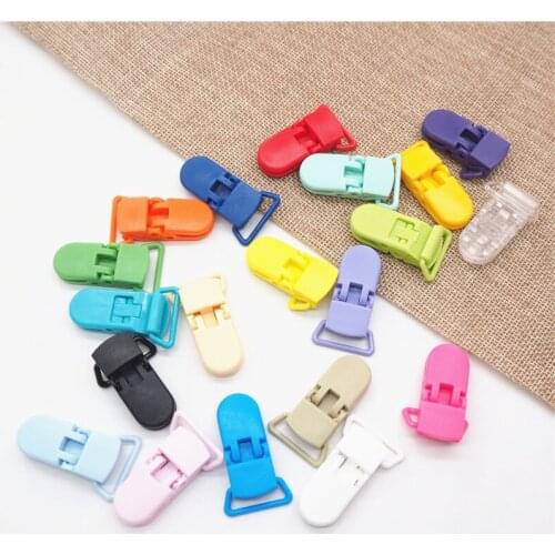 Chenkai 40pcs Hot D shape Kam Plastic Suspender Pacifier Dummy Soother Chain Holder Clips for 20mm ribbon