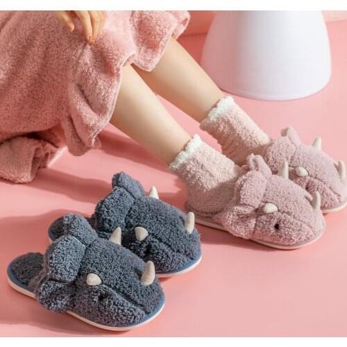 Winter Home Slippers Cartoon Animal Slippers Men Women Large Size Slides Lovers Outdoor Wool Thickened Warm Cotton Slippers