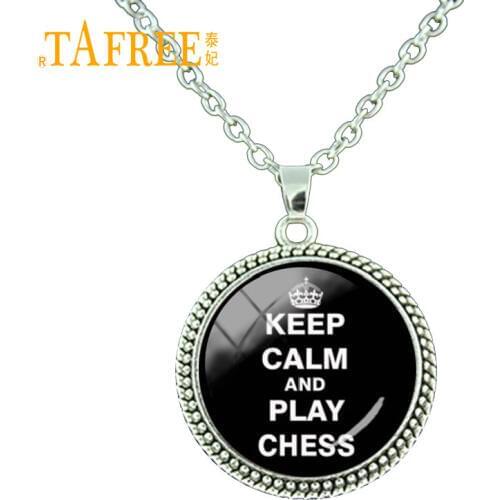 TAFREE International Chess Lovers Necklace Keep Calm And Play Chess Pendant Chain Necklaces 25mm Glass Dome Charms Jewelry CH70