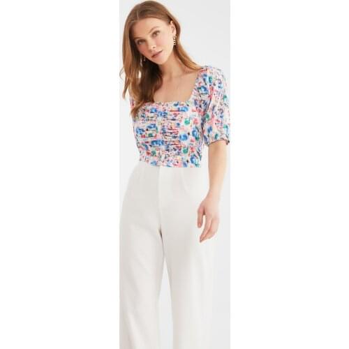 Trendyol Flower Pattern Blouse TWOSS20BZ1276