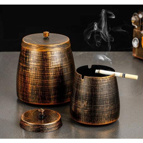 1Pc Retro Round Shape Ash Tray Stainless Steel High Temperature Resistant Ashtray Home Desktop Ash Holder Smoking Accessories