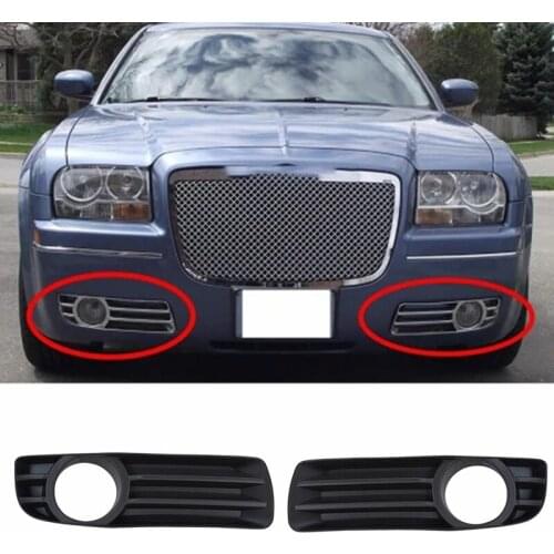Front Bumper Fog Light Driving Lamp Trim Cover 4805930AA 4805931AA for Chrysler 300 2005-2010