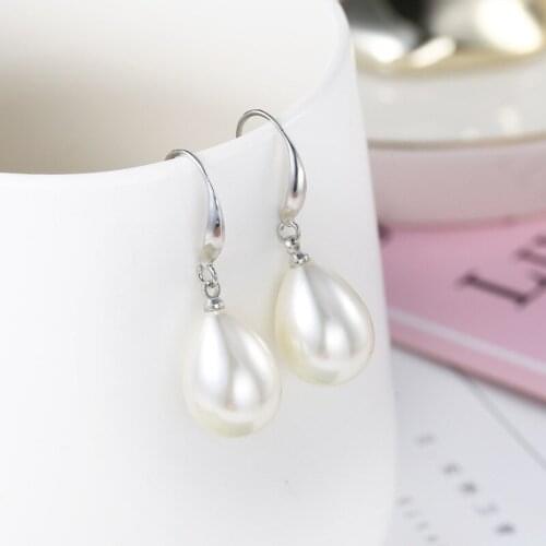 Simple Female Earrings Silver Color Round Zircon Pearl Earrings for Women Girl Christmas Jewelry Gift Brincos Boucle D'oreille