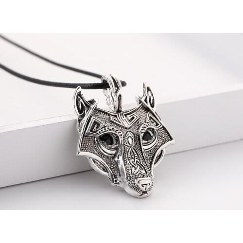 1PCS Pendant Norse Vikings of The Necklace Norse Wolf Head Necklace Original Jewelry Animal Wolf Head Hange Birthday Gift
