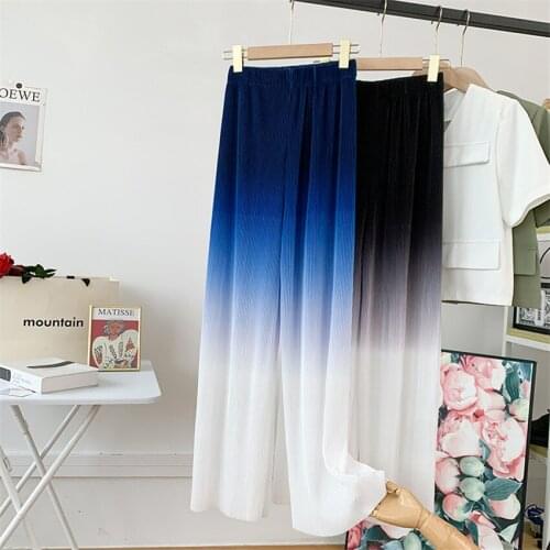 New Fashion Big Size Women Chiffon Wide Leg Pant Casual Long Pleated Pant Summer Female Eastic Waist Thin Pants Trousers WZ1434