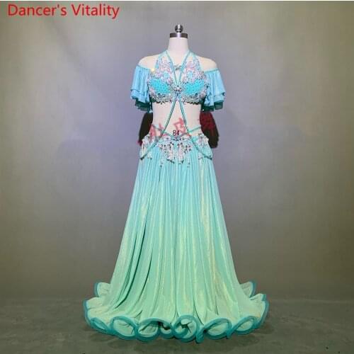 Customized Belly Dance Performance Costume Elegant Bra Ruffled Hem Skirt Set Opening Dance Oriental Indian Drum Dancing Stage We