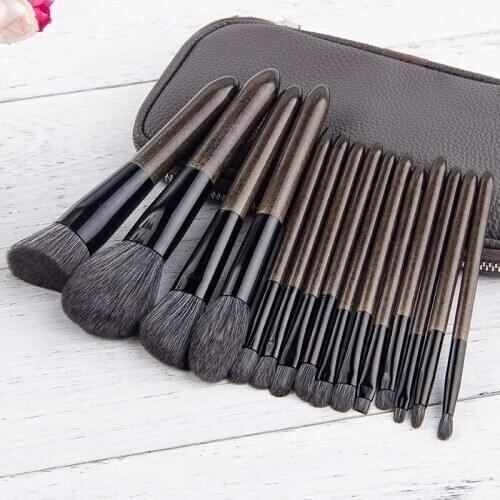 Makeup Brushes Set 8PCS Foundation Eyebrow Eyeshadow Eyeliner Portable Professional Wood Brown Make Up Brush with Cosmetic Bag