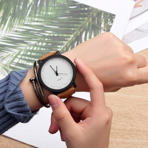 New Fashion Womens Watches Luxury Leather Band Analog Quartz Wrist Loves Watch Ladies Men Reloj Mujer Black Clock