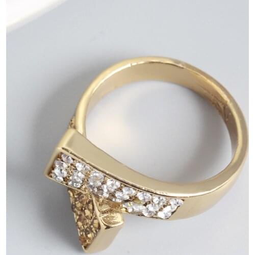 Micro Fashion Transparent Orange Zircon Ring Womens Engagement Ring Creative Womens Gold Cross Ring Give Girlfriend Gift