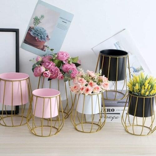 Nordic Style Geometric Hollow Iron Succulent Planting Flower Pot Cactus Bonsai Planter Pots Container Desktop Decoration