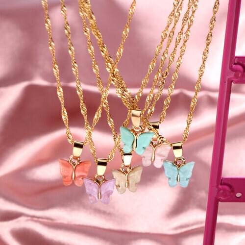JUST FEEL New Fashion Butterfly Pendant Necklace for Women Gold Color Twist Chain Necklace 2020 Jewelry Party Friendship Gift