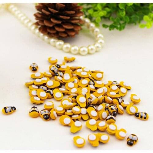 100Pcs/pack Mini Cute Wooden Bee decoration DIY Sponge Self Adhesive Landscape Potted Ornaments Fridge Home Decoration ornament