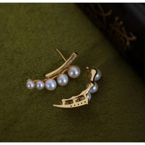 VSnow Temperament Simulation Pearl Gold Color Metal Dangle Earring for Women Bling Bling Rhinestone Earring Jewelry Pendientes