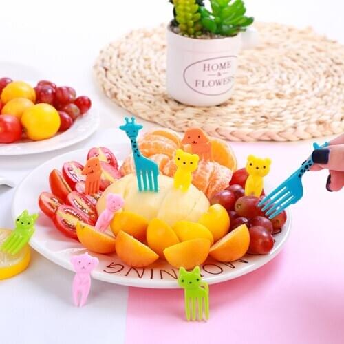 10pcs/pack Plastic Safe Cartoon Animal Fruit Fork Mini Children Tableware Snack Lunch Food Dessert Kids Picks Party Decoration