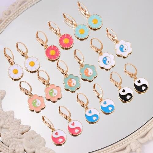 JUST FEEL Ins Fashion Yin Yang Drop Earrings Gold Silver Color Small Daisy Flower Earrings For Women Korean 2021 New Jewelry