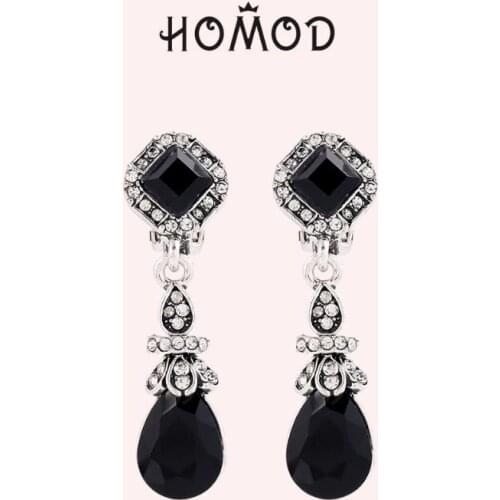 Homod Earrings With Stones