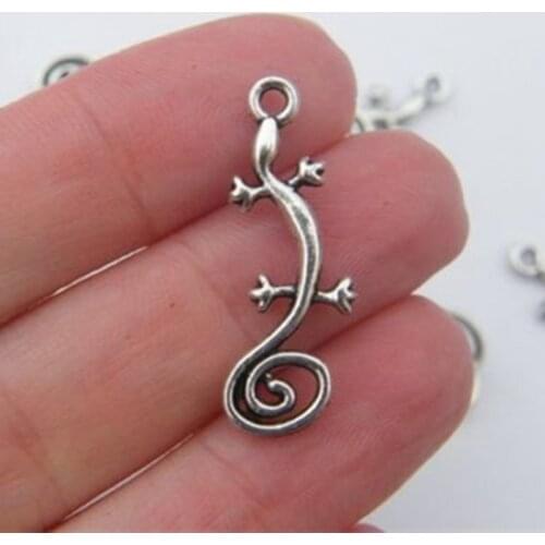 10pcs Gecko Charms Antique Silver Tone 2 Sided Lizard