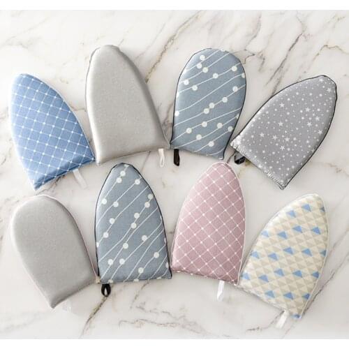 Handheld Mini Ironing Board Heat Resistant Insulation Glove Ironing Pad for Clothes Garment Steamer Portable 8 Styles