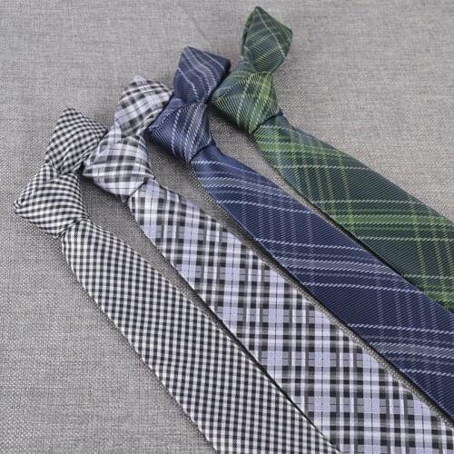 New Casual Polyester Silk Plaid Ties for Jk Uniform Striped Jacquard Necktie Fashionable Navy Blue Tie Womens Accessories