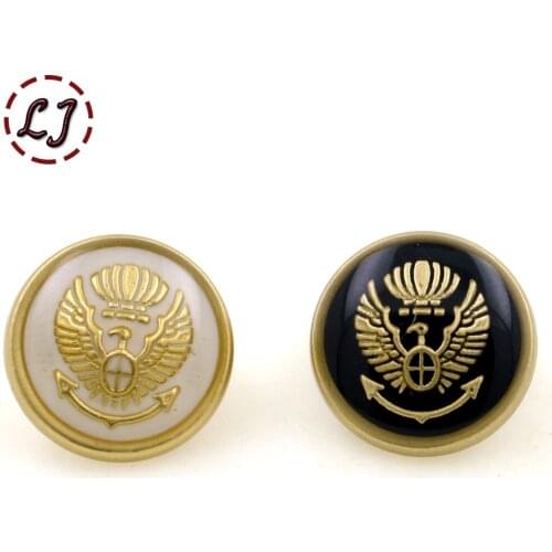 New arrived fashion decorative buttons high quality eagle black white sewing buttons for men shirt suit overcoat accessories DIY